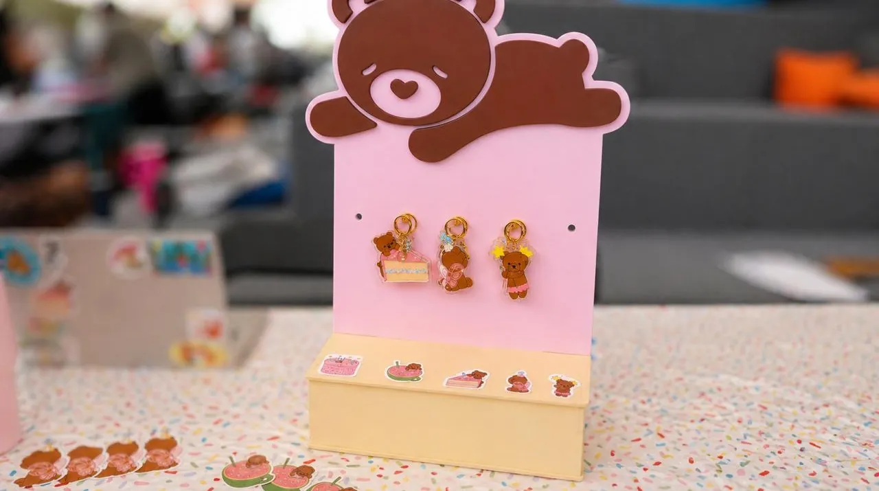 Display de mostrador en MDF con el oso de Cortes El Oso